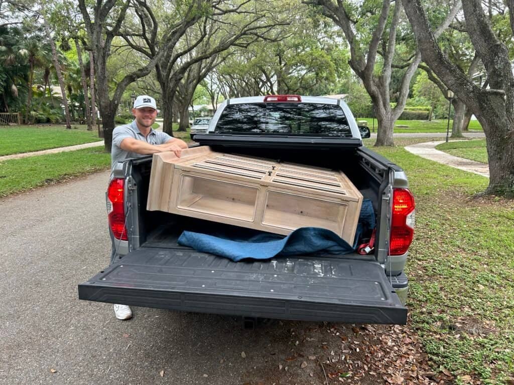 Furniture removal pickup in Palm Beach County Florida